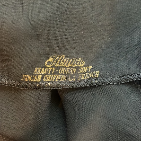 Black Witchy Skirt🖤 - Picture 3 of 3